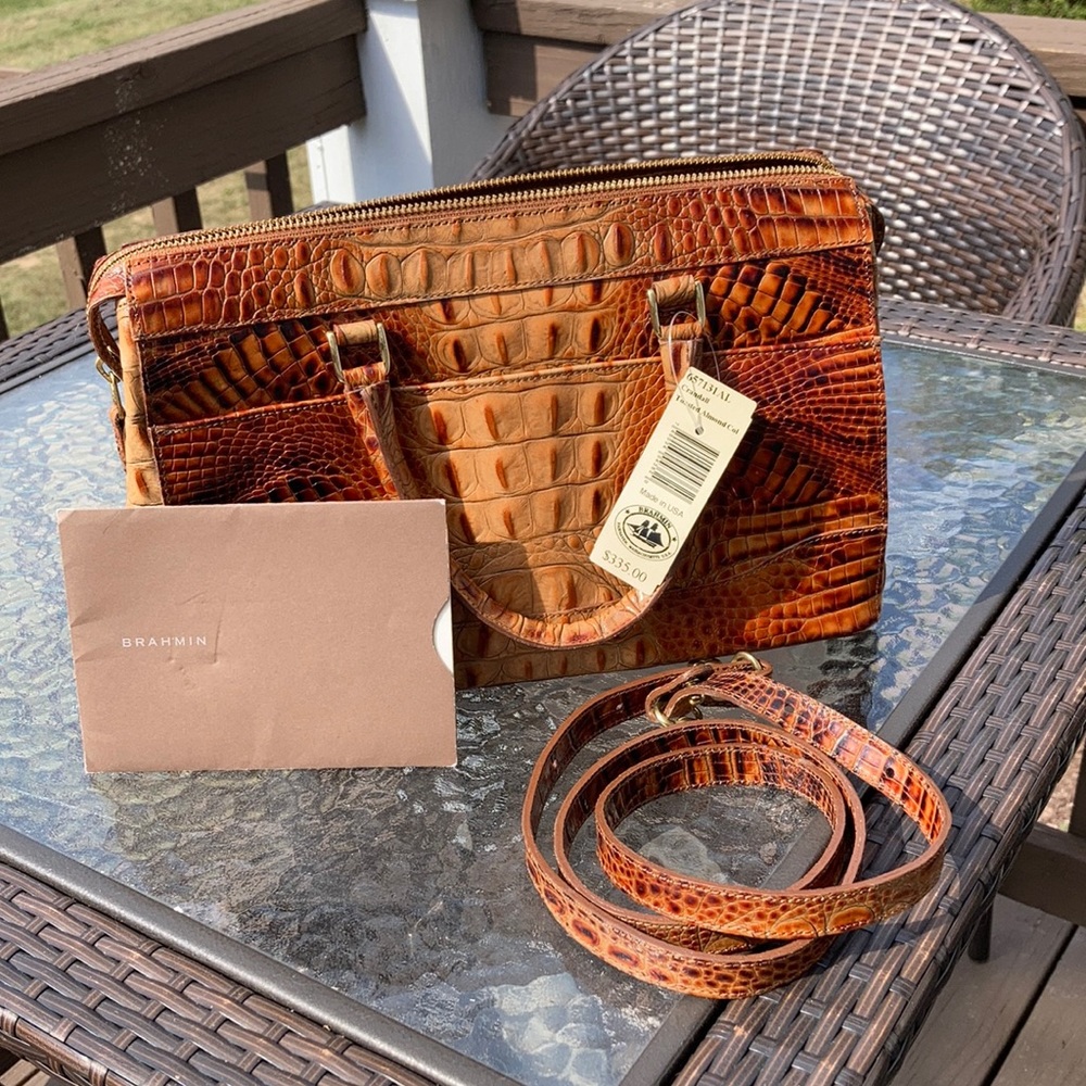 Brahmin beautiful hand bag never used